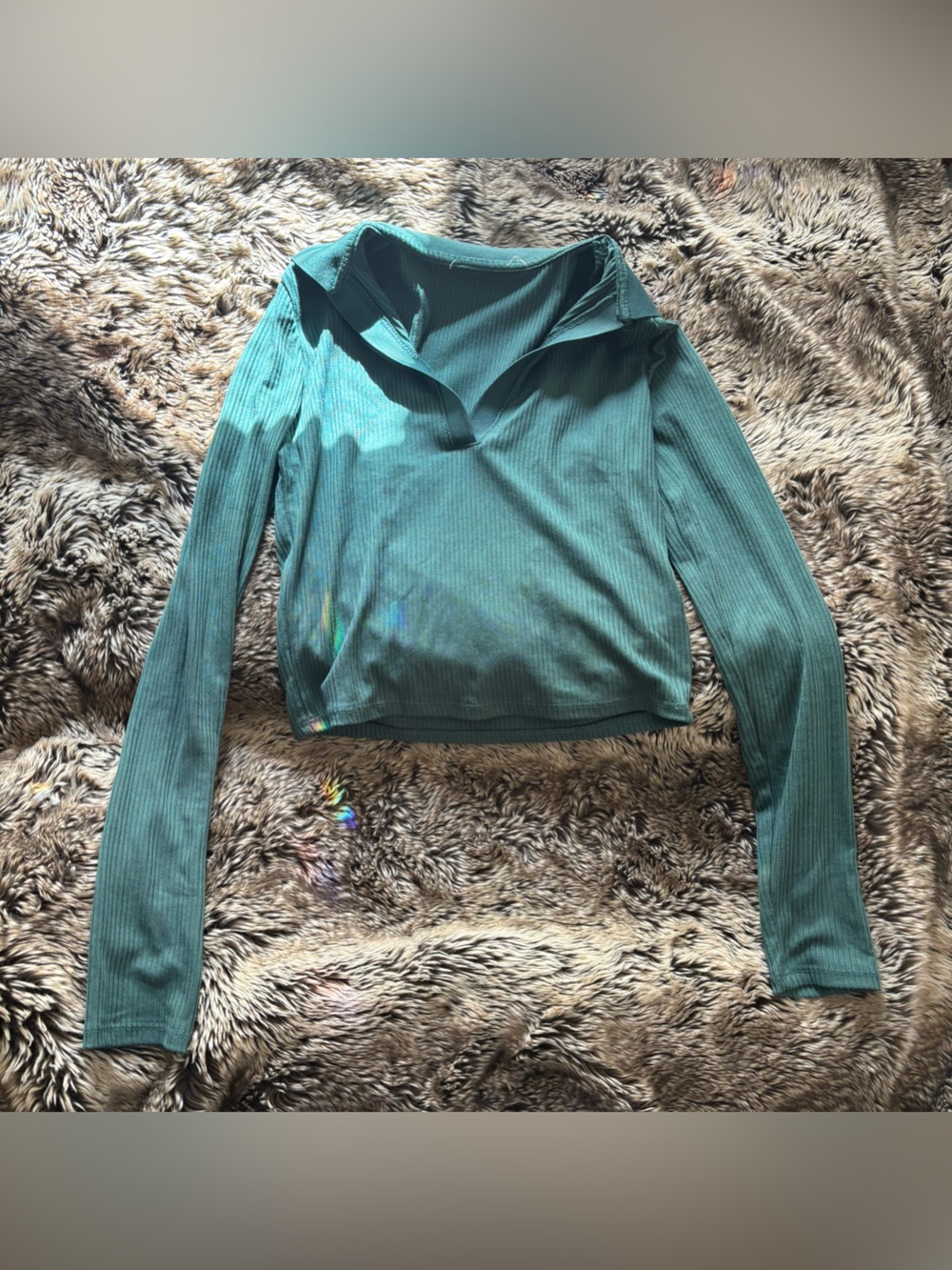 Women’s Green Ribbed Collard Shirt - Lightweight Long Sleeve